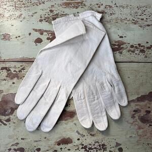 Vintage Neustaters Kislav Kid Ivory Leather Driving Gloves 7